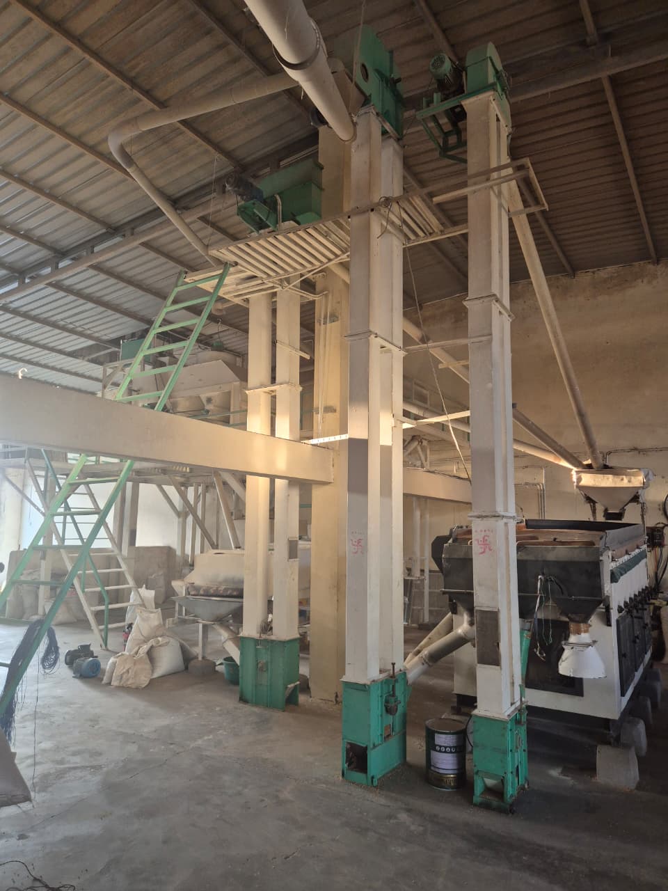 Shipping Containers Loading